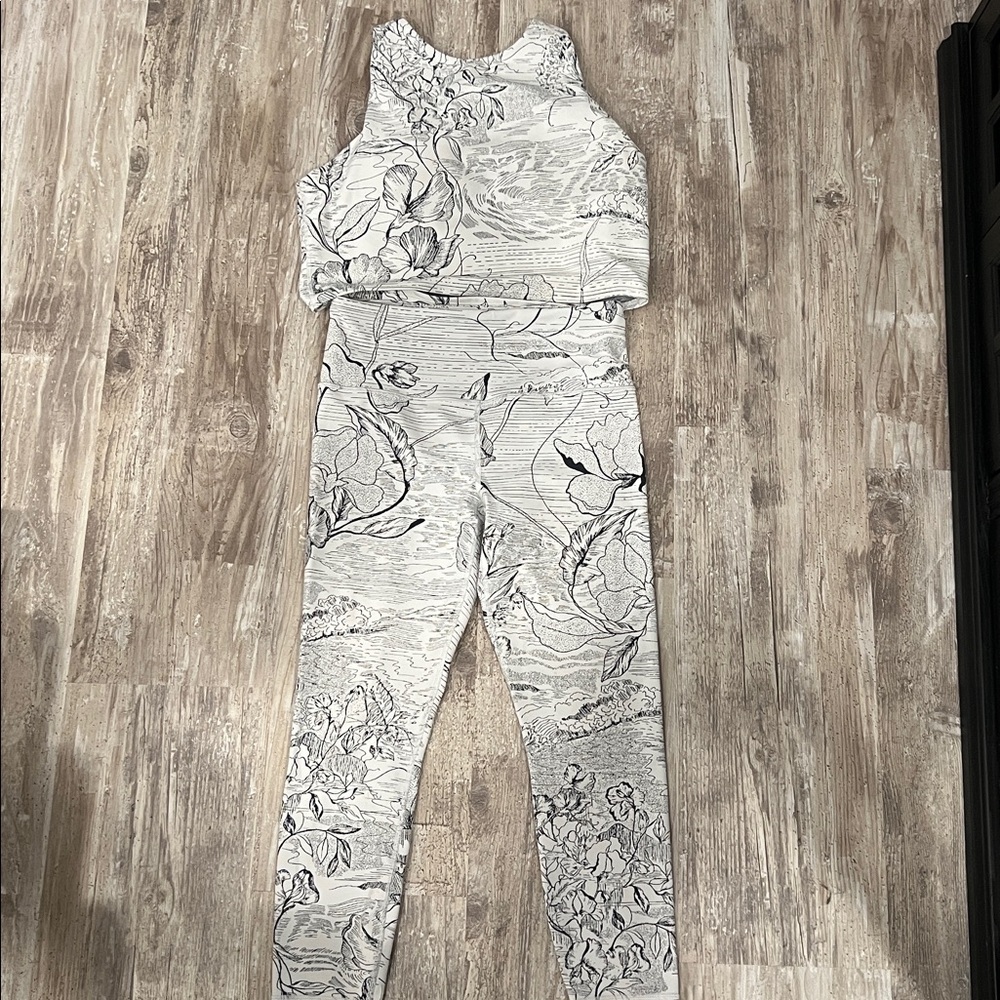 Coord work out set.
